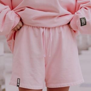 Daily Drills Sweatshorts in Cupid! XS/S